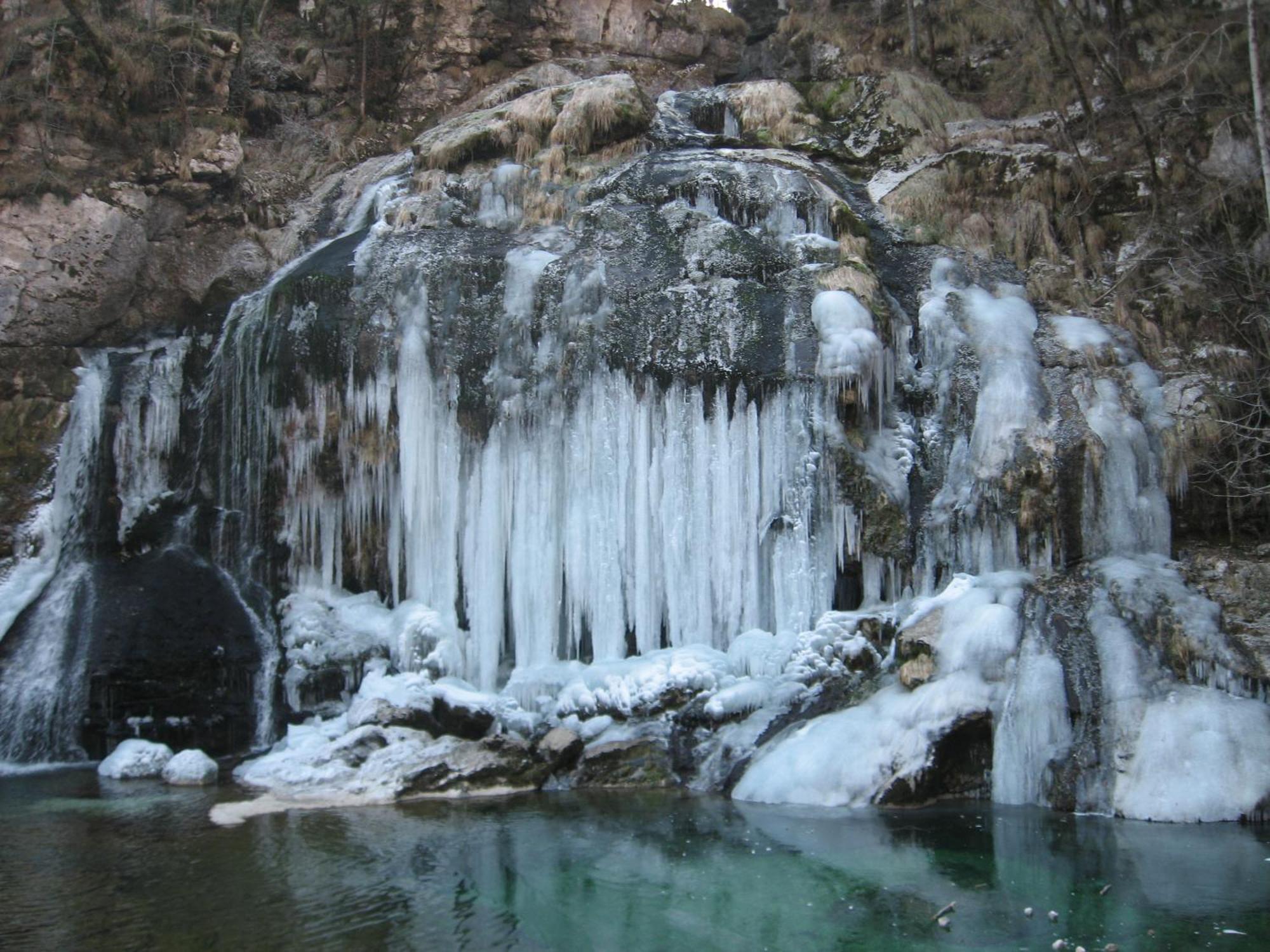 Apartments And Rooms Oasis Of Peace Bovec Esterno foto