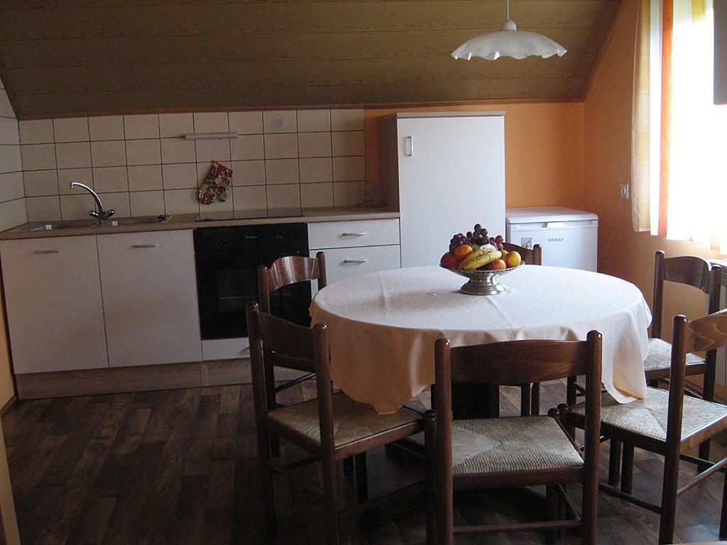 Apartments And Rooms Oasis Of Peace Bovec Esterno foto