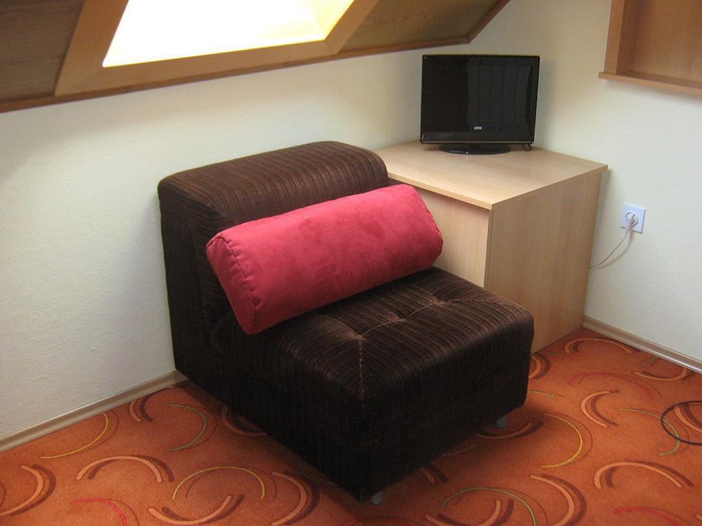 Apartments And Rooms Oasis Of Peace Bovec Esterno foto